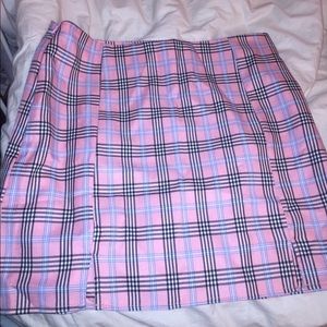 Brand new plaid skirt